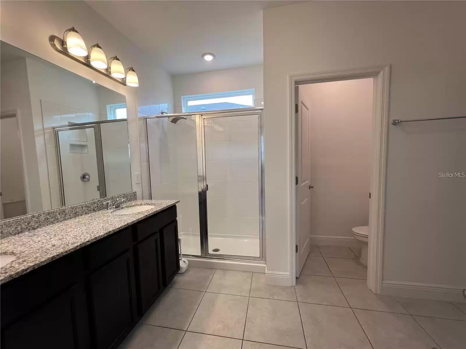 10277 AUSTRINA OAK LOOP, WINTER GARDEN, Florida 34787, 3 Bedrooms Bedrooms, ,2 BathroomsBathrooms,Residential,For Sale,AUSTRINA OAK,MFRO6242393