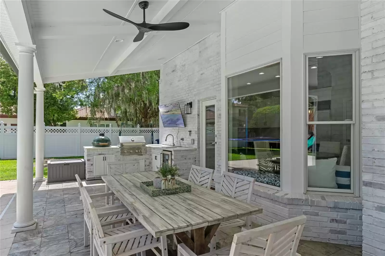 1421 PLACE PICARDY, WINTER PARK, Florida 32789, 5 Bedrooms Bedrooms, ,4 BathroomsBathrooms,Residential,For Sale,PLACE PICARDY,MFRO6244120