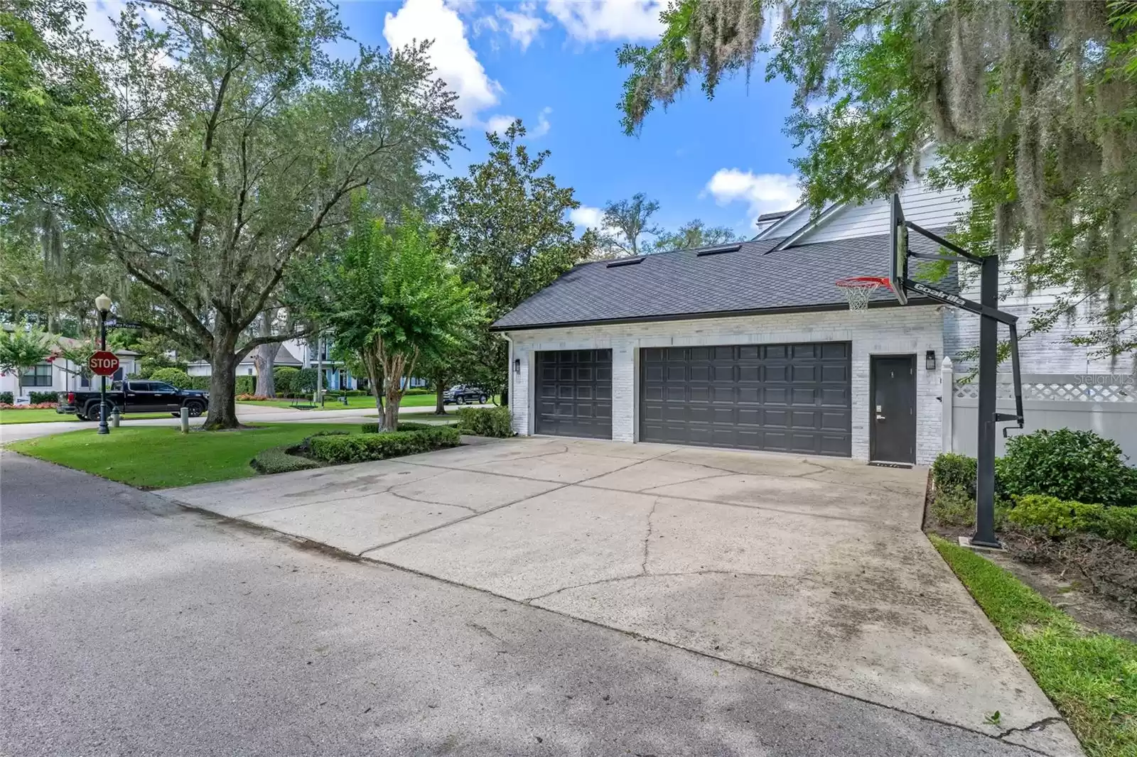 1421 PLACE PICARDY, WINTER PARK, Florida 32789, 5 Bedrooms Bedrooms, ,4 BathroomsBathrooms,Residential,For Sale,PLACE PICARDY,MFRO6244120