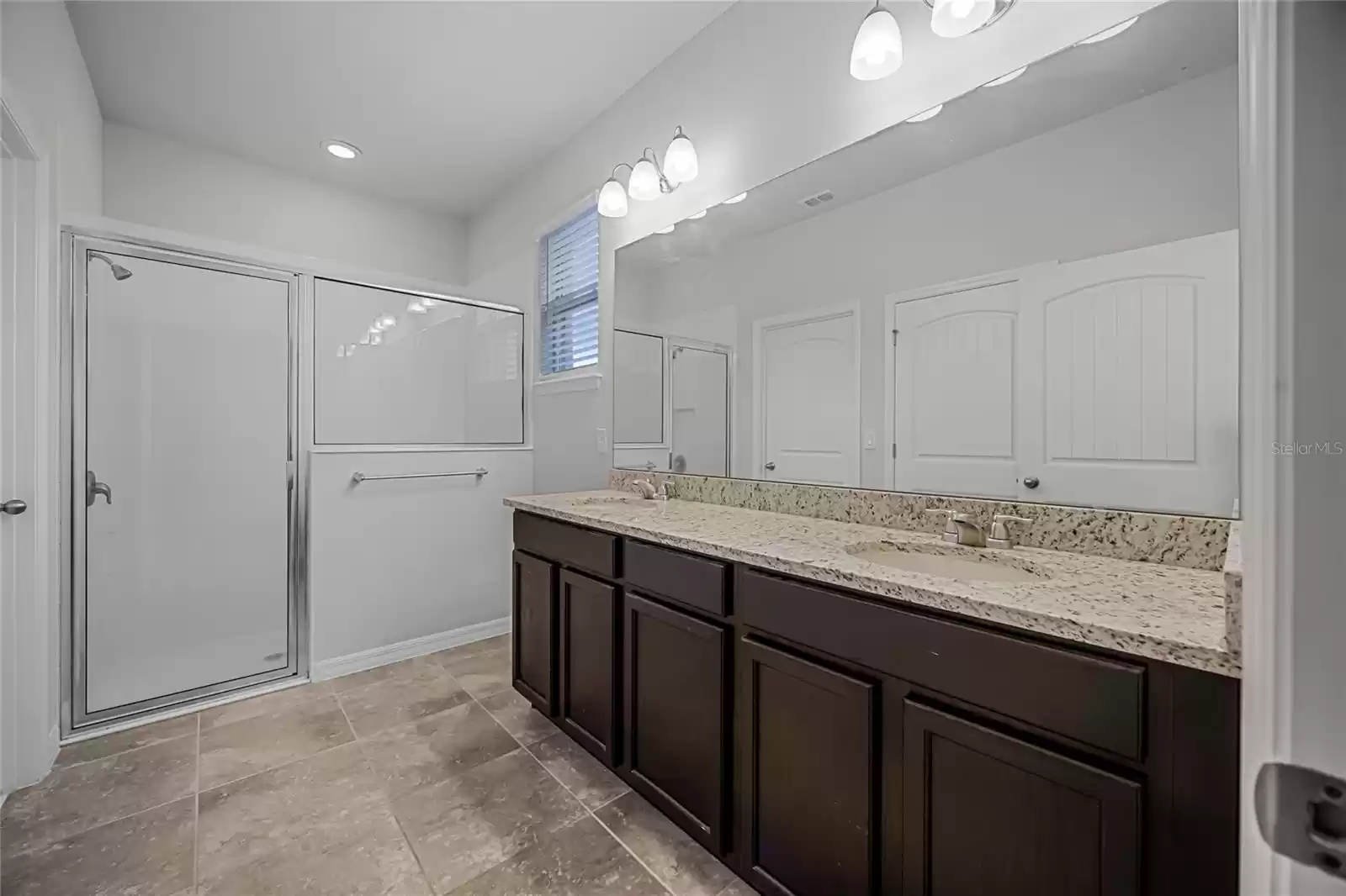 16743 HARPER COVE DRIVE, WINTER GARDEN, Florida 34787, 3 Bedrooms Bedrooms, ,2 BathroomsBathrooms,Residential,For Sale,HARPER COVE,MFRL4946845