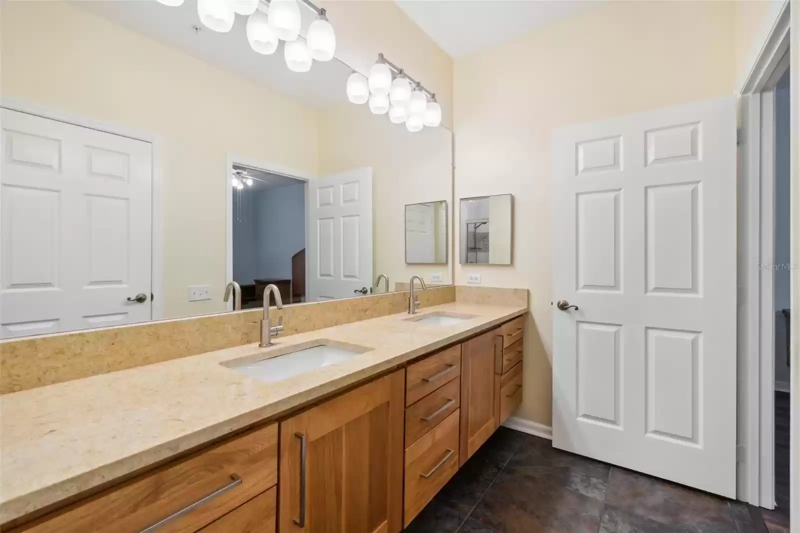 584 BRANTLEY TERRACE WAY, ALTAMONTE SPRINGS, Florida 32714, 3 Bedrooms Bedrooms, ,2 BathroomsBathrooms,Residential,For Sale,BRANTLEY TERRACE,MFRO6236659