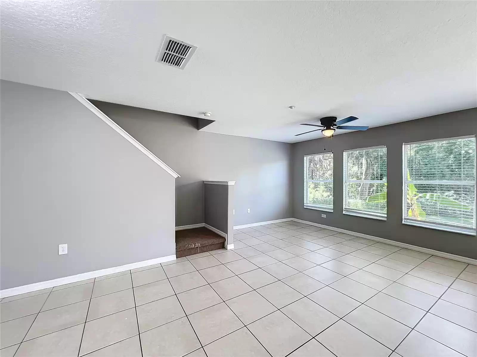 350 WINTER NELLIS CIRCLE, WINTER GARDEN, Florida 34787, 3 Bedrooms Bedrooms, ,2 BathroomsBathrooms,Residential,For Sale,WINTER NELLIS,MFRO6244519