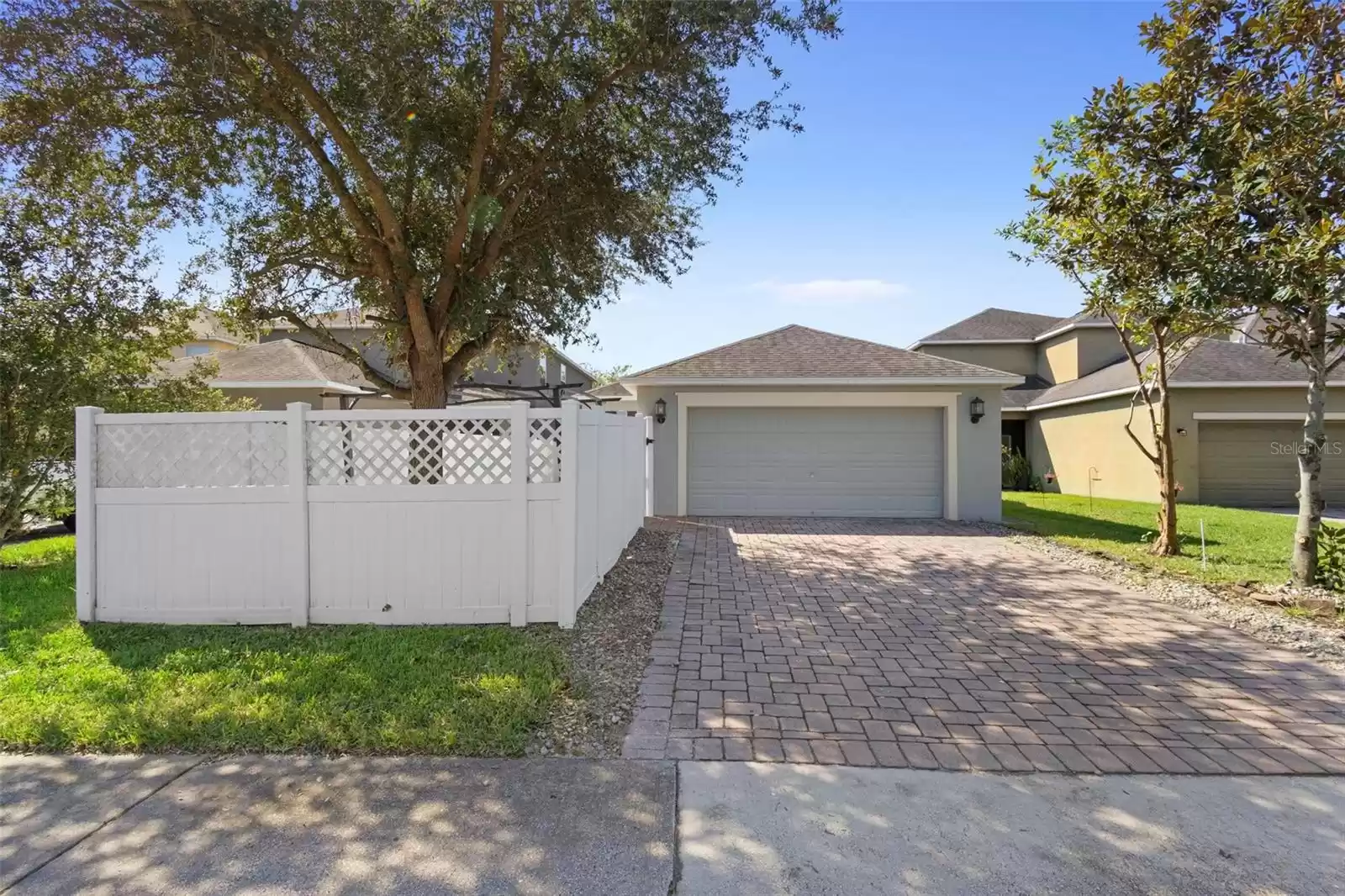 15633 SIGNATURE DRIVE, WINTER GARDEN, Florida 34787, 3 Bedrooms Bedrooms, ,2 BathroomsBathrooms,Residential Lease,For Rent,SIGNATURE,MFRO6244136