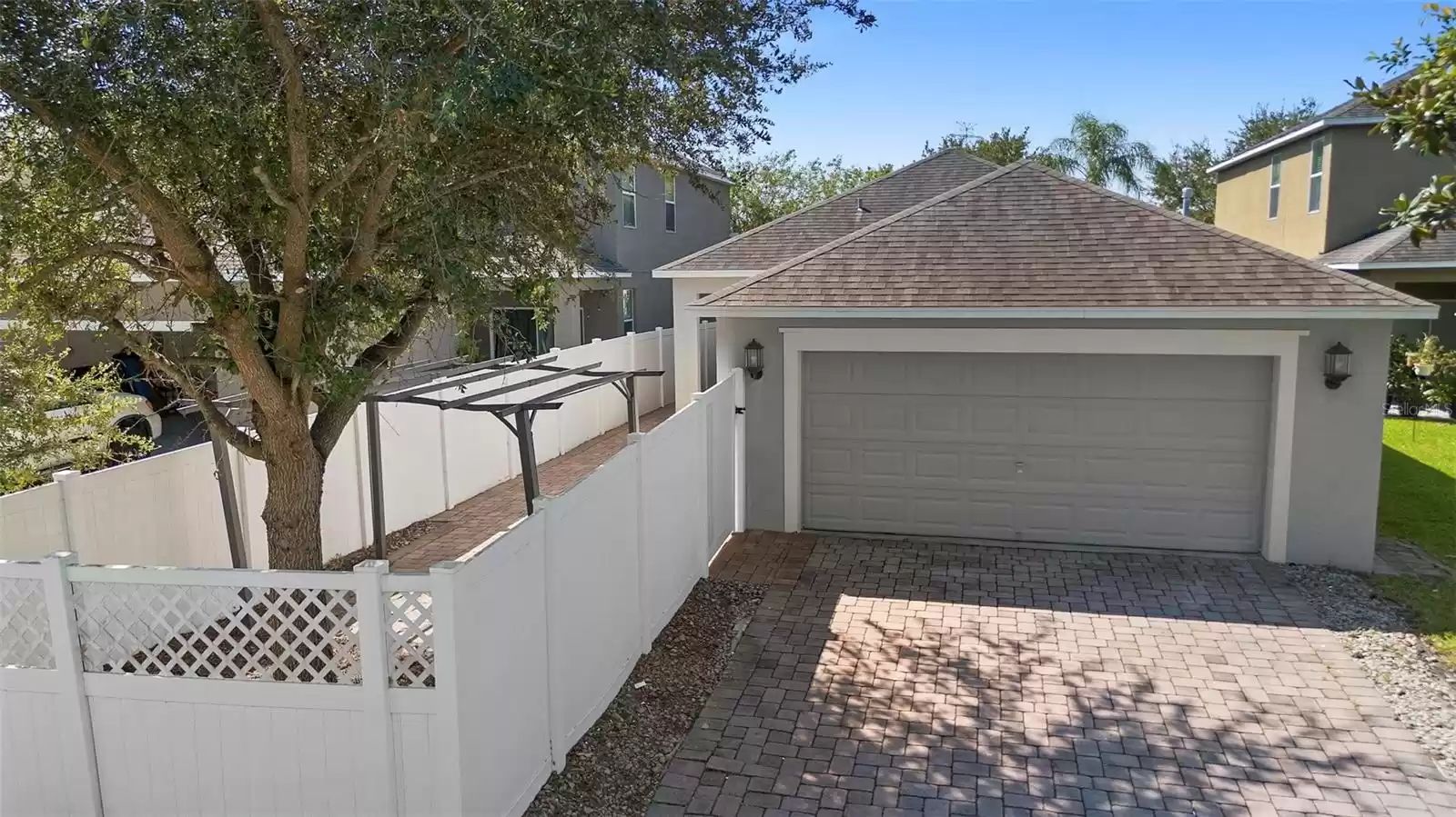 15633 SIGNATURE DRIVE, WINTER GARDEN, Florida 34787, 3 Bedrooms Bedrooms, ,2 BathroomsBathrooms,Residential Lease,For Rent,SIGNATURE,MFRO6244136