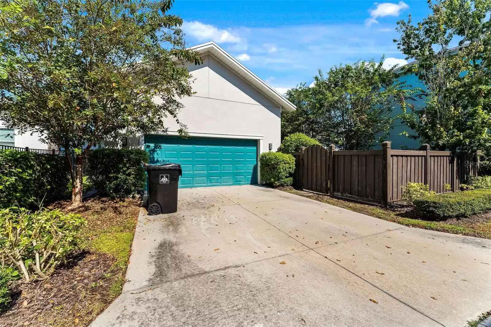 Rear 2 car garage.