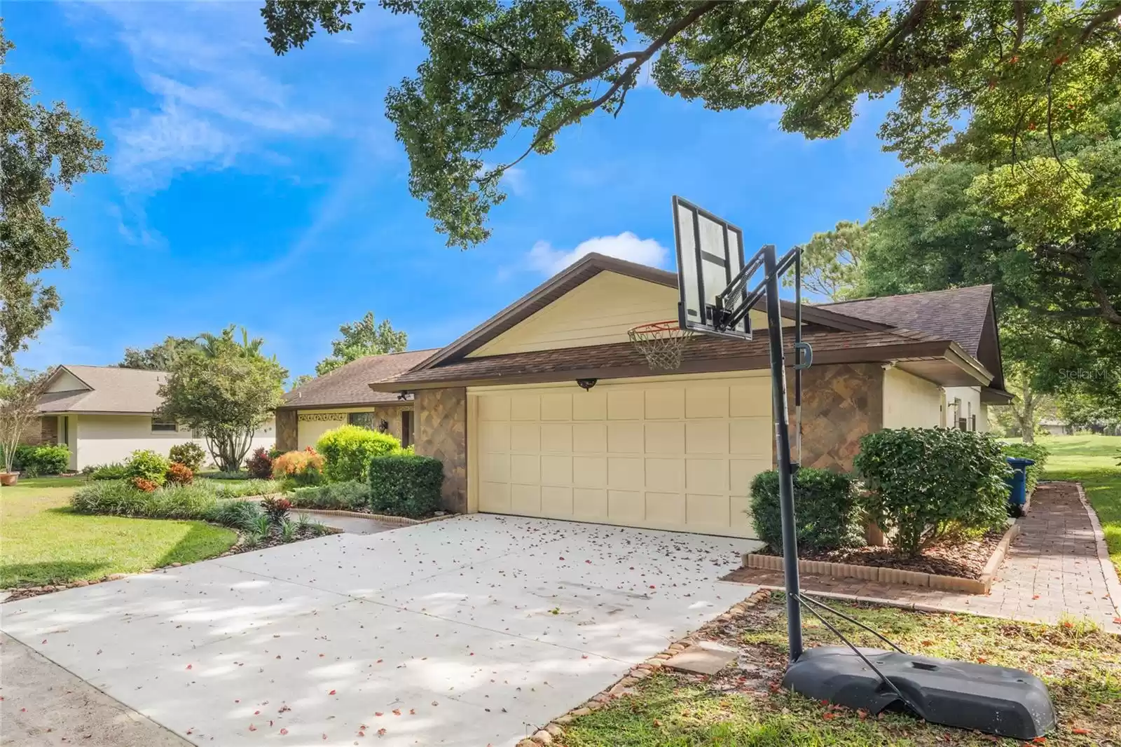 1312 GOLFSIDE DRIVE, WINTER PARK, Florida 32792, 3 Bedrooms Bedrooms, ,2 BathroomsBathrooms,Residential,For Sale,GOLFSIDE,MFRO6244963