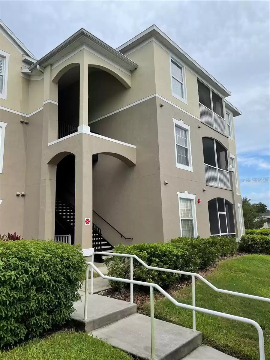 584 BRANTLEY TERRACE WAY, ALTAMONTE SPRINGS, Florida 32714, 3 Bedrooms Bedrooms, ,2 BathroomsBathrooms,Residential Lease,For Rent,BRANTLEY TERRACE,MFRO6206021