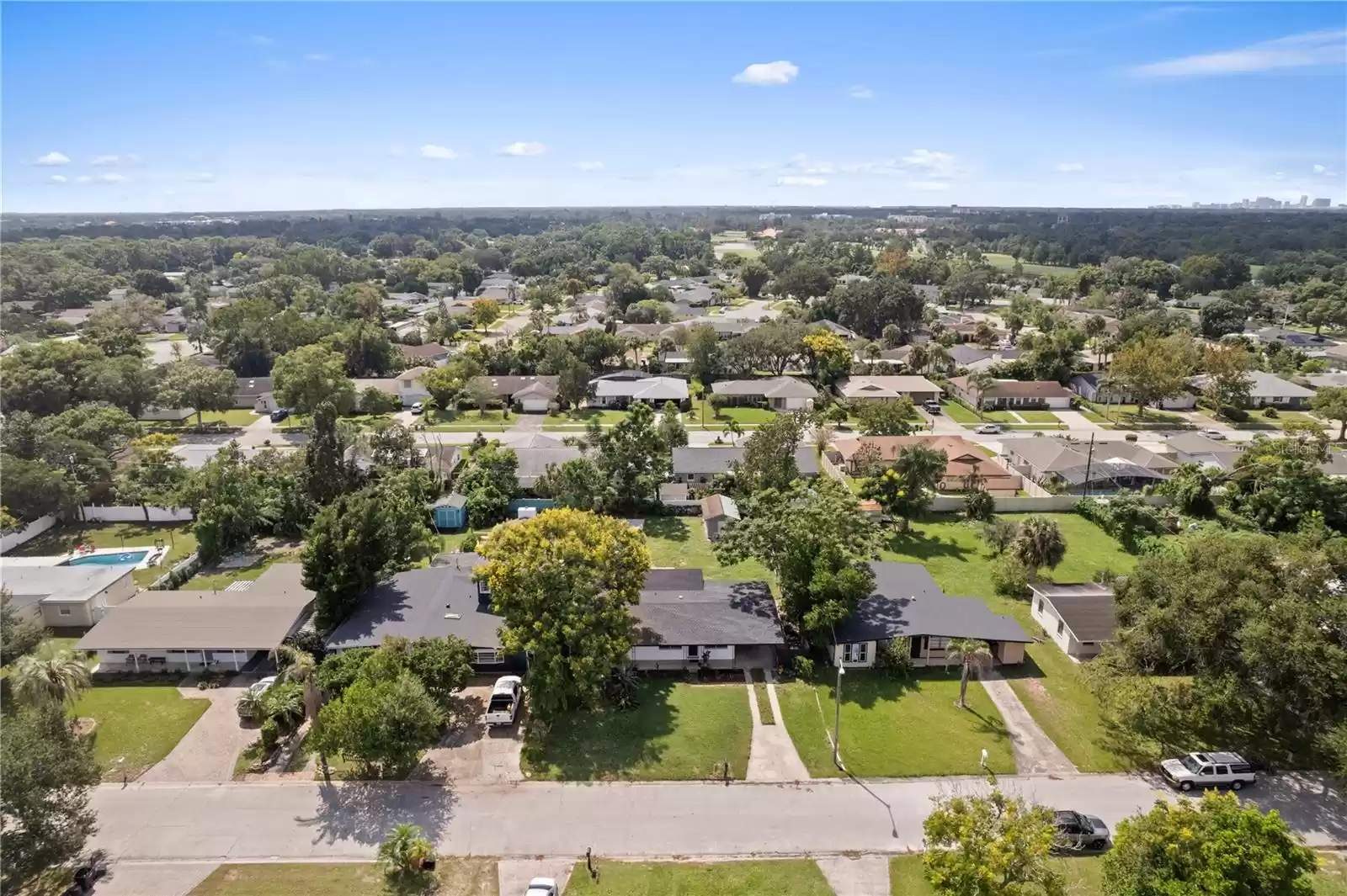 2140 RIDGE DRIVE, WINTER PARK, Florida 32792, 4 Bedrooms Bedrooms, ,2 BathroomsBathrooms,Residential,For Sale,RIDGE,MFRO6244737