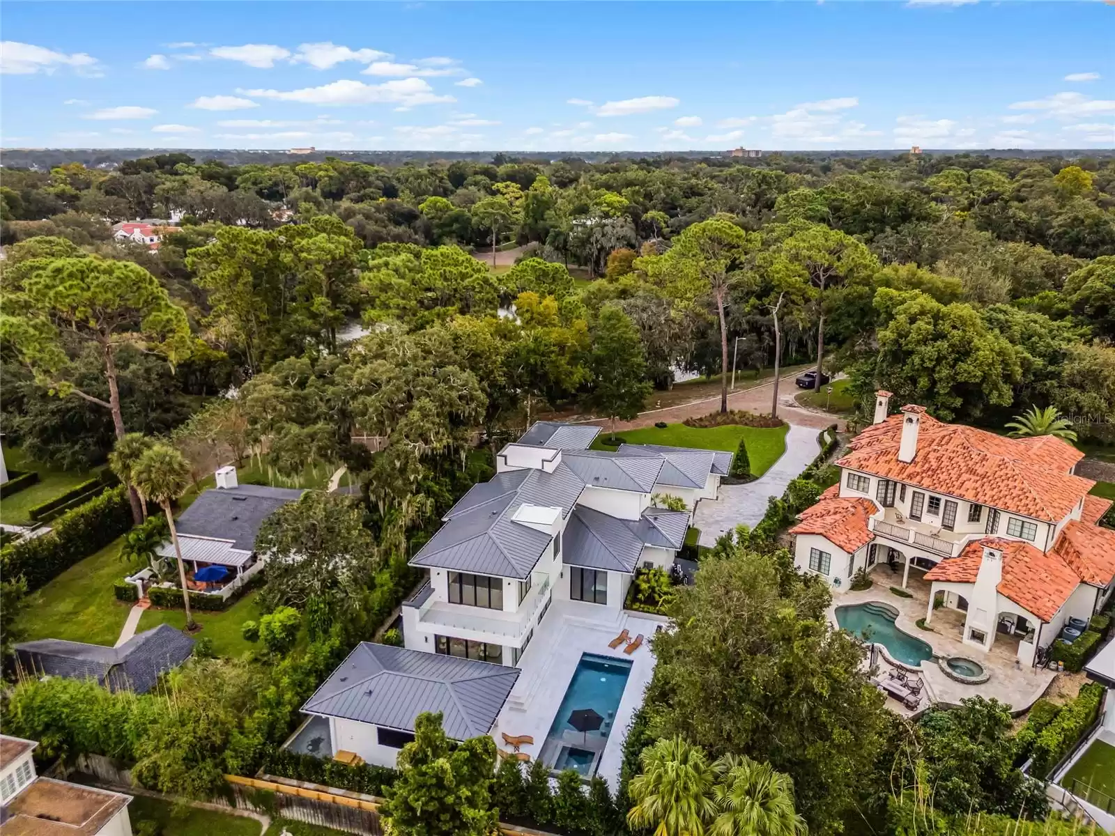 210 CHELTON CIRCLE, WINTER PARK, Florida 32789, 5 Bedrooms Bedrooms, ,5 BathroomsBathrooms,Residential,For Sale,CHELTON,MFRO6239351