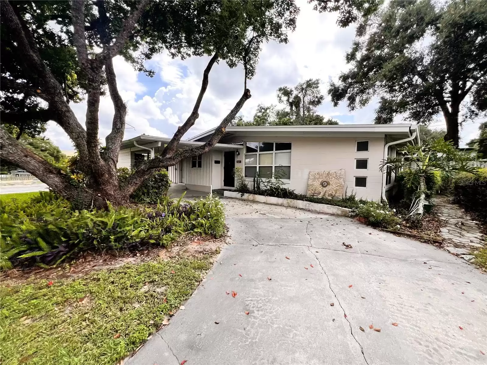 2814 SALISBURY BOULEVARD, WINTER PARK, Florida 32789, 2 Bedrooms Bedrooms, ,1 BathroomBathrooms,Residential Lease,For Rent,SALISBURY,MFRO6247282