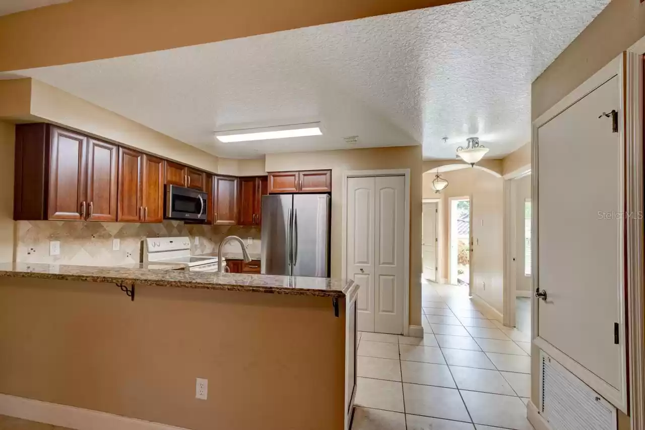 696 SEABROOK COURT, ALTAMONTE SPRINGS, Florida 32714, 2 Bedrooms Bedrooms, ,2 BathroomsBathrooms,Residential Lease,For Rent,SEABROOK,MFRO6247585