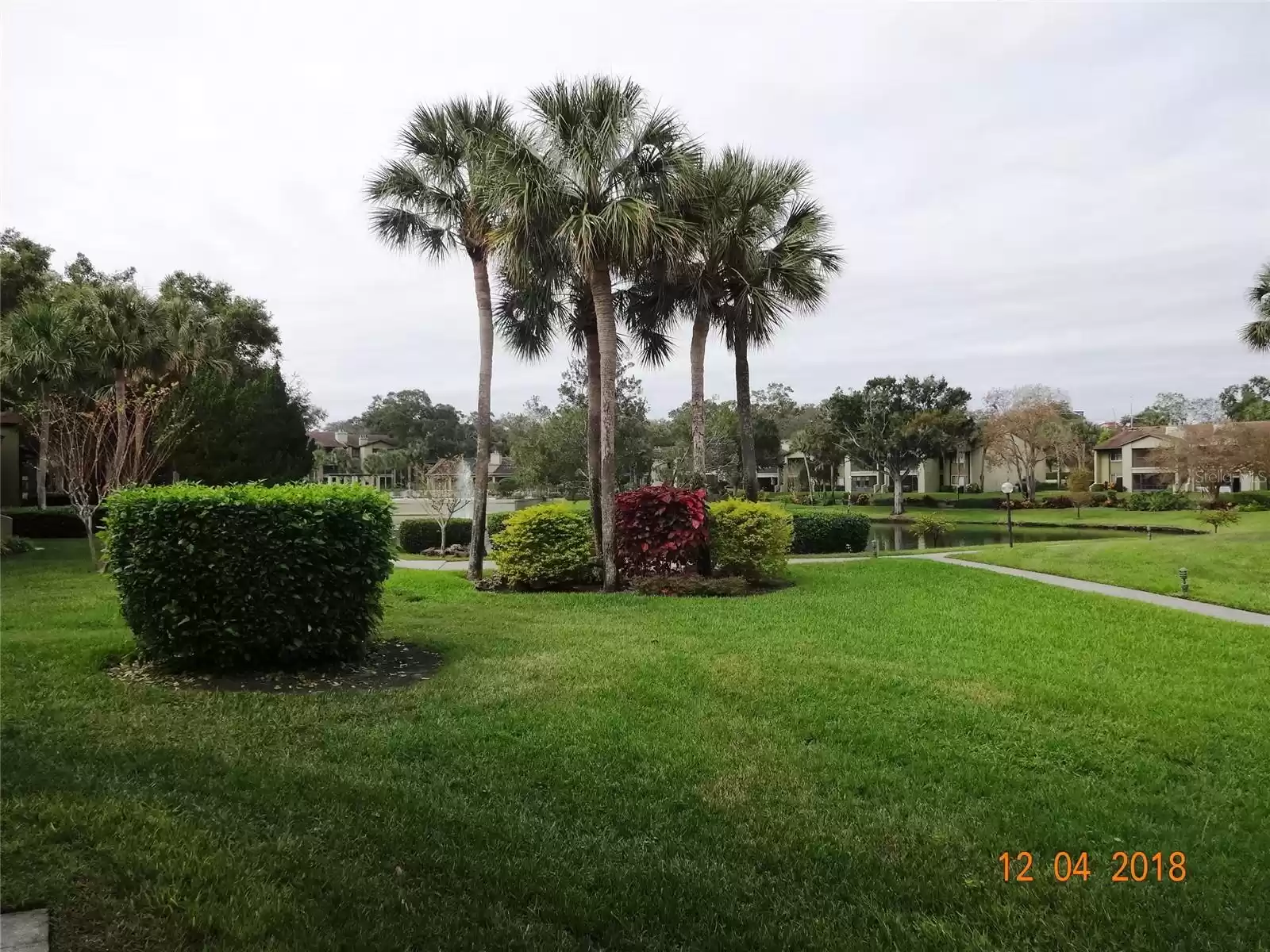 11 ESCONDIDO CIRCLE, ALTAMONTE SPRINGS, Florida 32701, 2 Bedrooms Bedrooms, ,2 BathroomsBathrooms,Residential,For Sale,ESCONDIDO,MFRO6247635