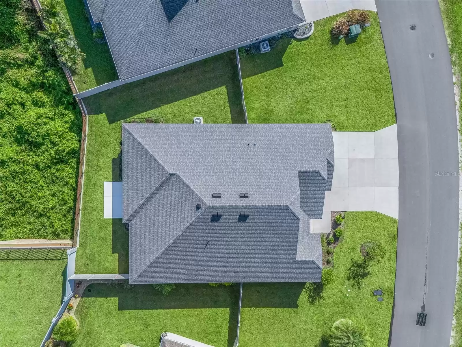 1393 Daniel Way, The Villages, Florida 34762, 3 Bedrooms Bedrooms, ,2 BathroomsBathrooms,Residential Lease,For Rent,DANIEL,G5087991