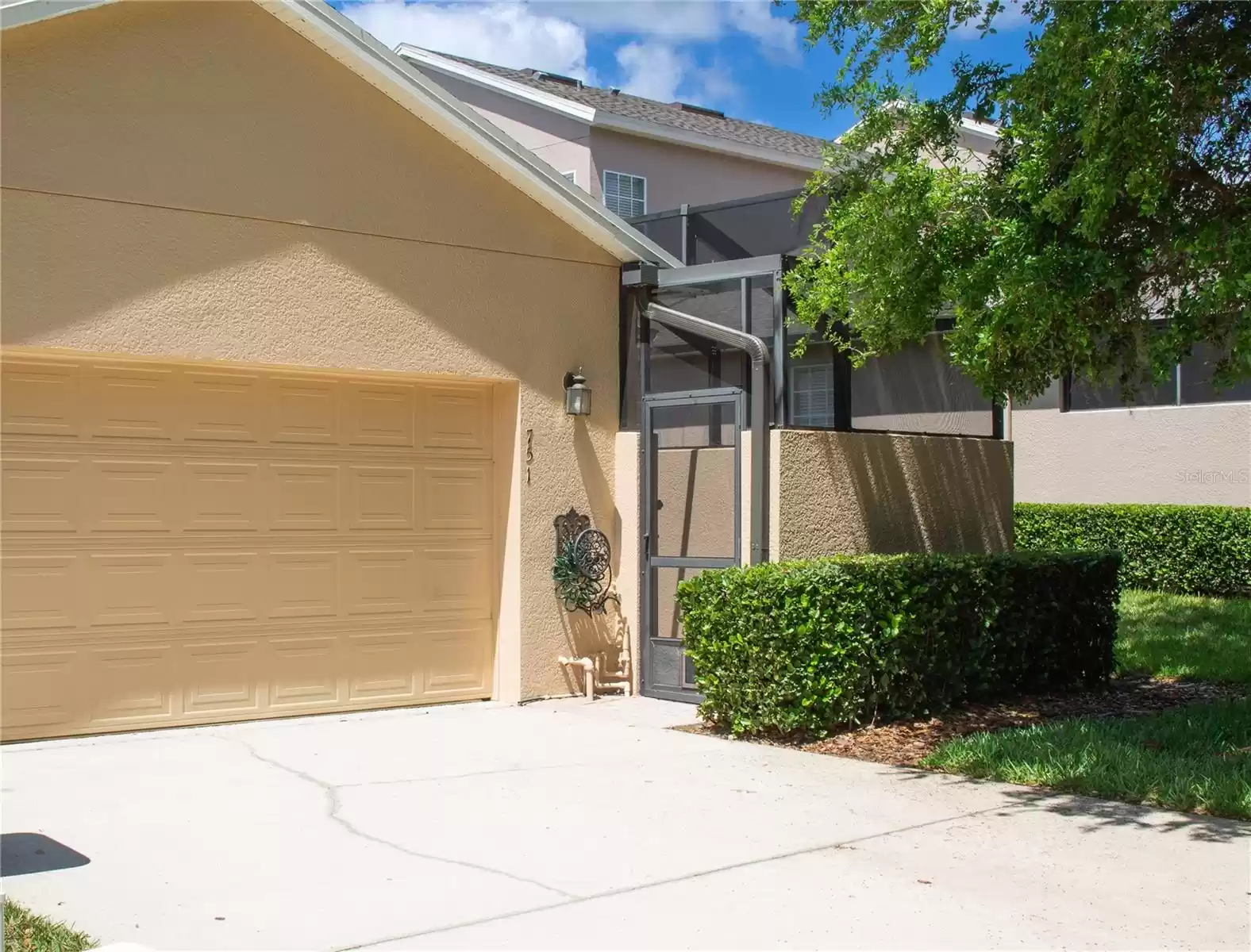 Exterior rear - garage