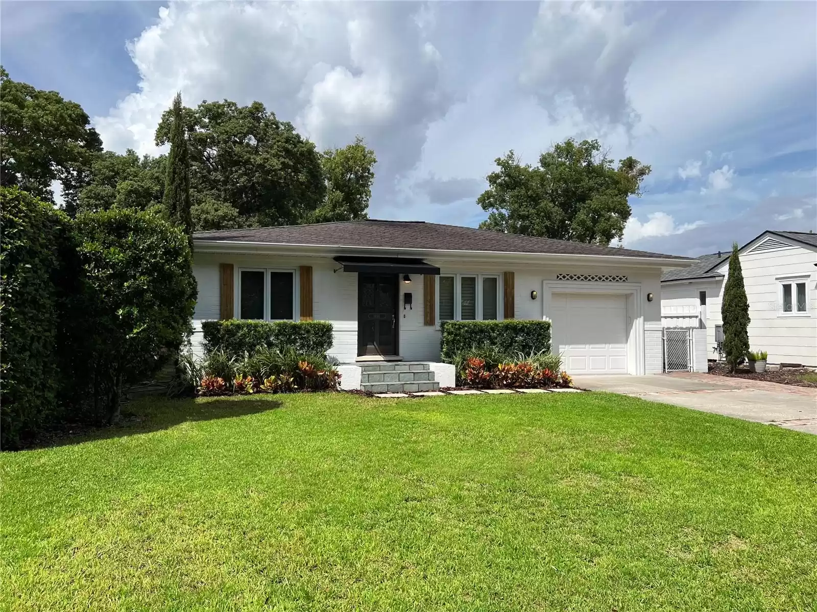 1401 DEVON ROAD, WINTER PARK, Florida 32789, 2 Bedrooms Bedrooms, ,1 BathroomBathrooms,Residential,For Sale,DEVON,MFRO6248164