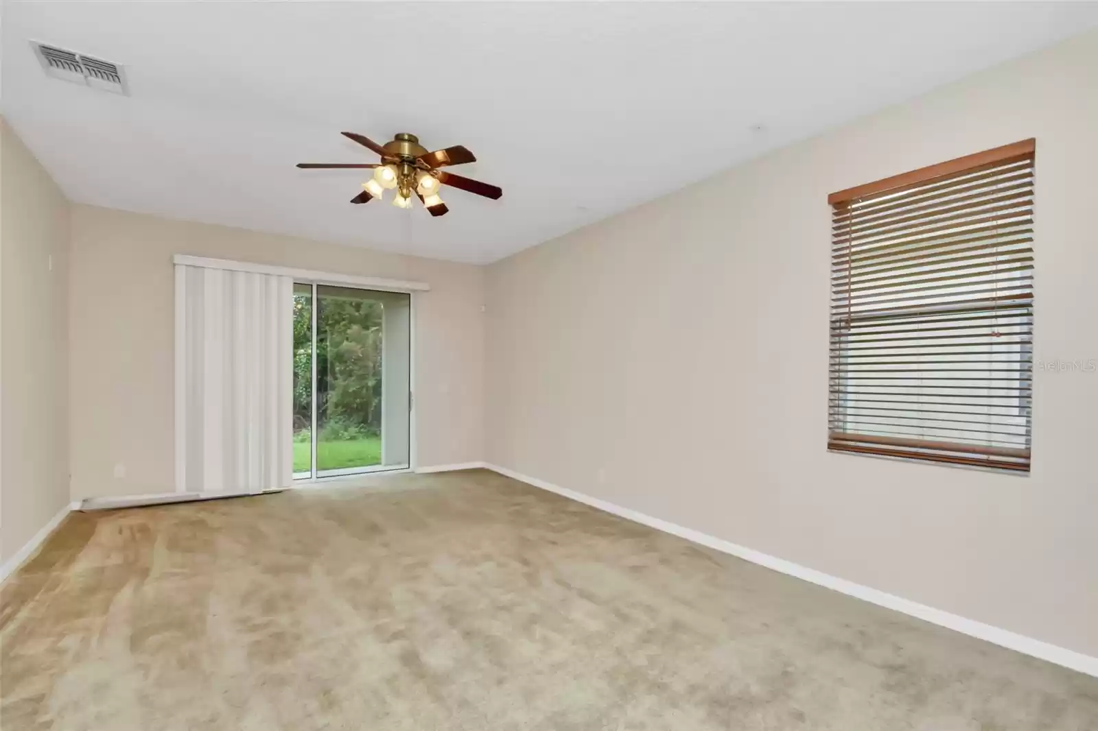 14868 FABERGE DRIVE, ORLANDO, Florida 32828, 4 Bedrooms Bedrooms, ,2 BathroomsBathrooms,Residential Lease,For Rent,FABERGE,0,MFRO6248493