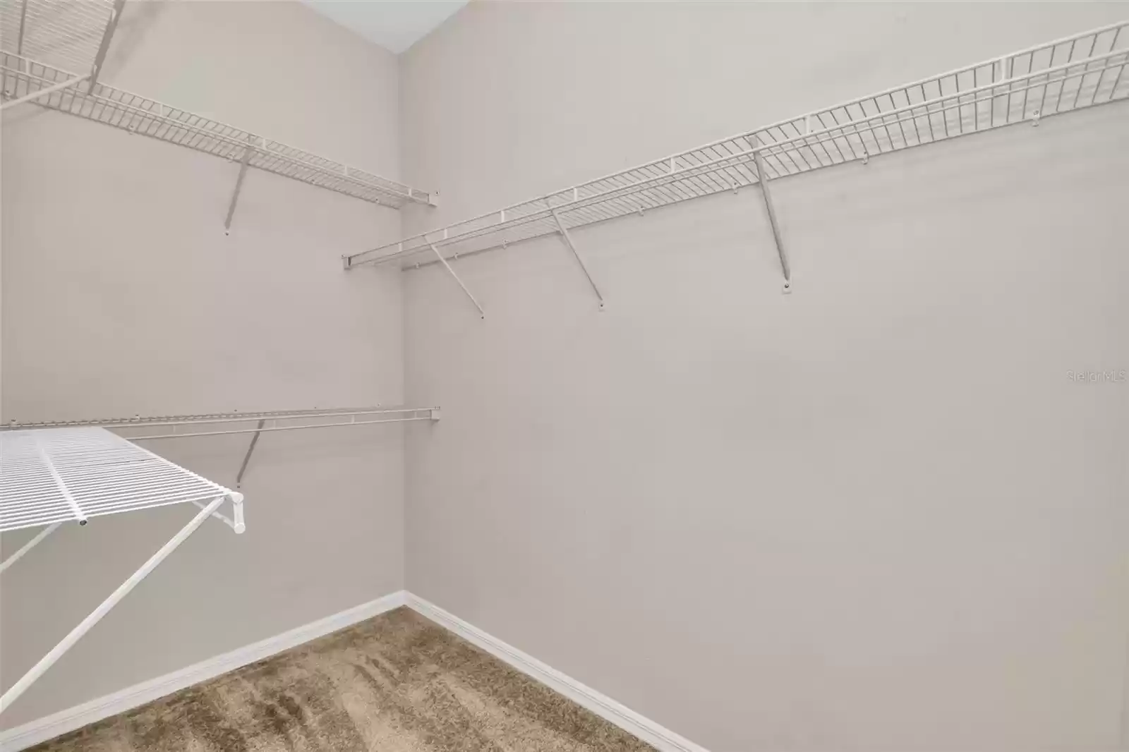 14868 FABERGE DRIVE, ORLANDO, Florida 32828, 4 Bedrooms Bedrooms, ,2 BathroomsBathrooms,Residential Lease,For Rent,FABERGE,0,MFRO6248493