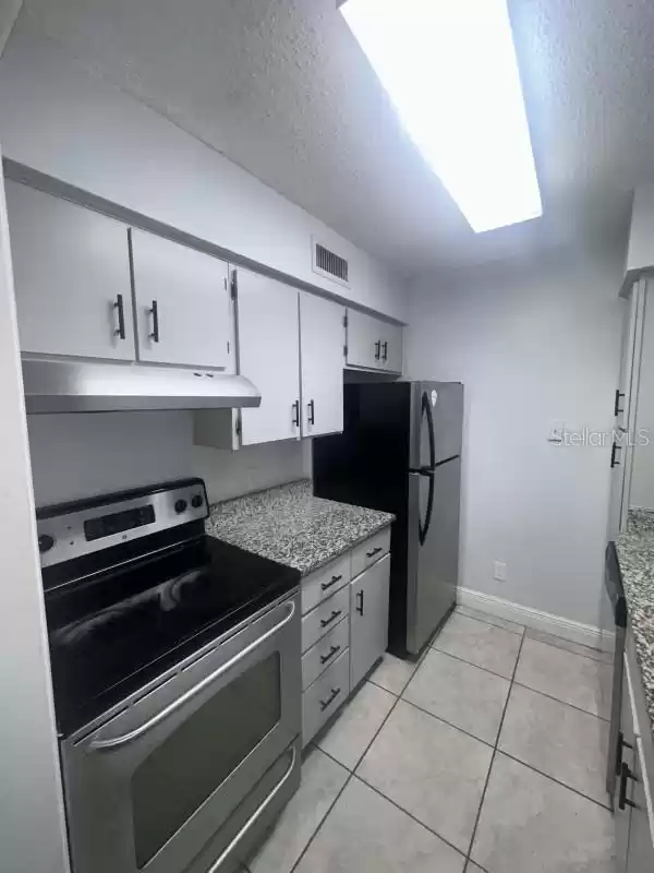 405 WYMORE ROAD, ALTAMONTE SPRINGS, Florida 32714, 2 Bedrooms Bedrooms, ,2 BathroomsBathrooms,Residential,For Sale,WYMORE,MFRA4625707