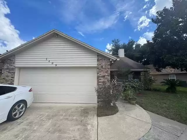 1409 HYDE PARK DRIVE, WINTER PARK, Florida 32792, 4 Bedrooms Bedrooms, ,2 BathroomsBathrooms,Residential,For Sale,HYDE PARK,MFRO6247920