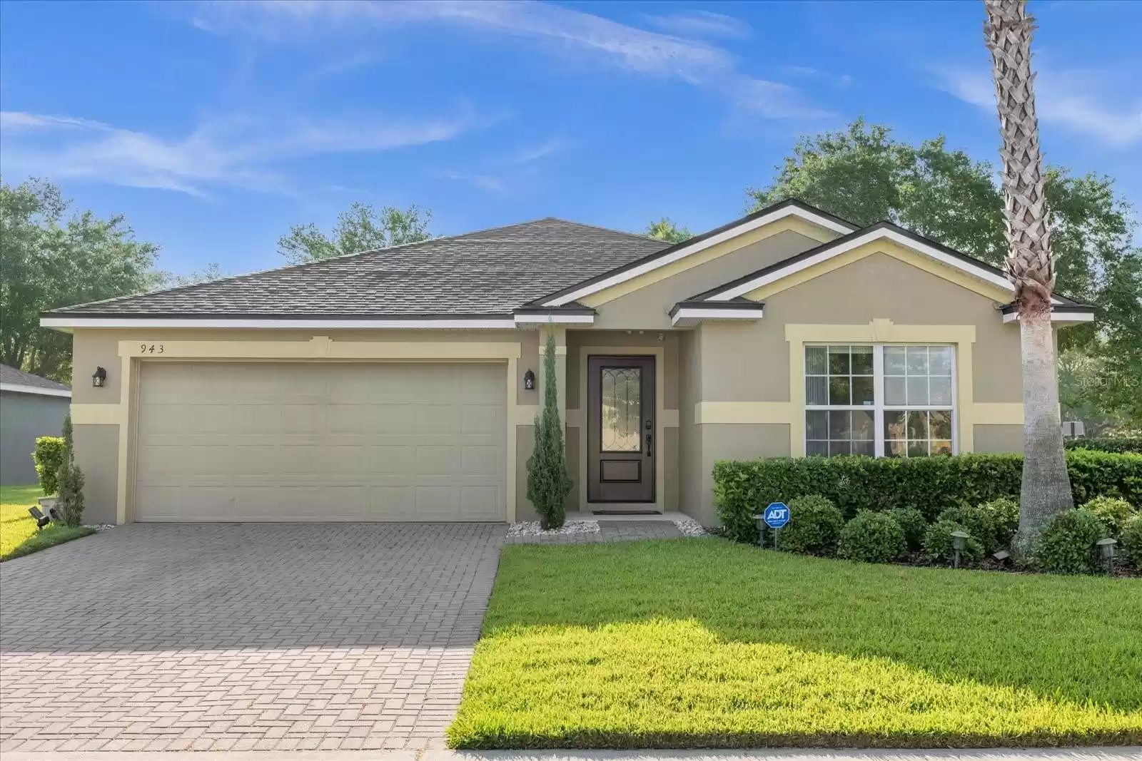 943 BAINBRIDGE LOOP, WINTER GARDEN, Florida 34787, 3 Bedrooms Bedrooms, ,2 BathroomsBathrooms,Residential,For Sale,BAINBRIDGE,MFRO6211153