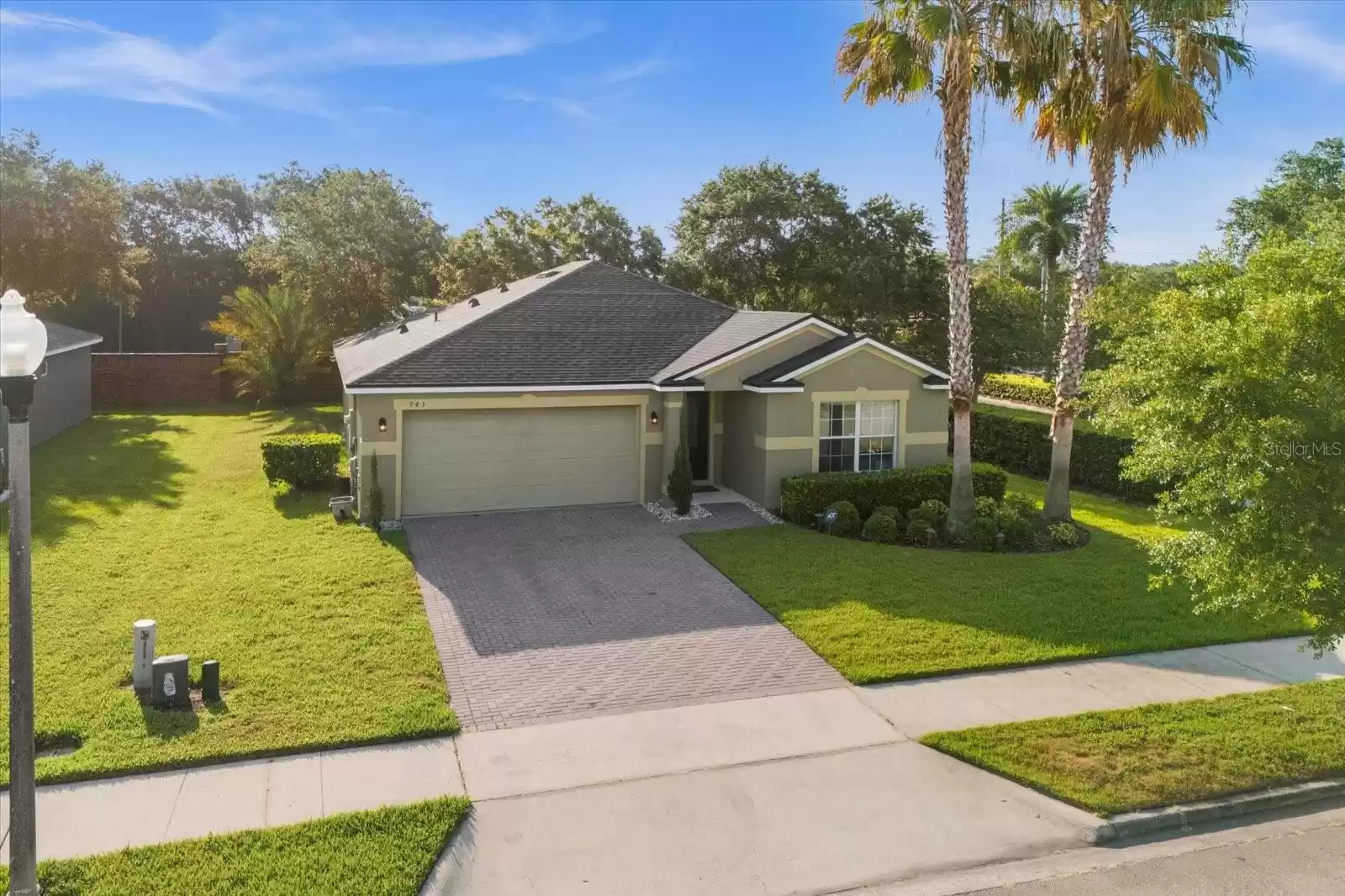 943 BAINBRIDGE LOOP, WINTER GARDEN, Florida 34787, 3 Bedrooms Bedrooms, ,2 BathroomsBathrooms,Residential,For Sale,BAINBRIDGE,MFRO6211153