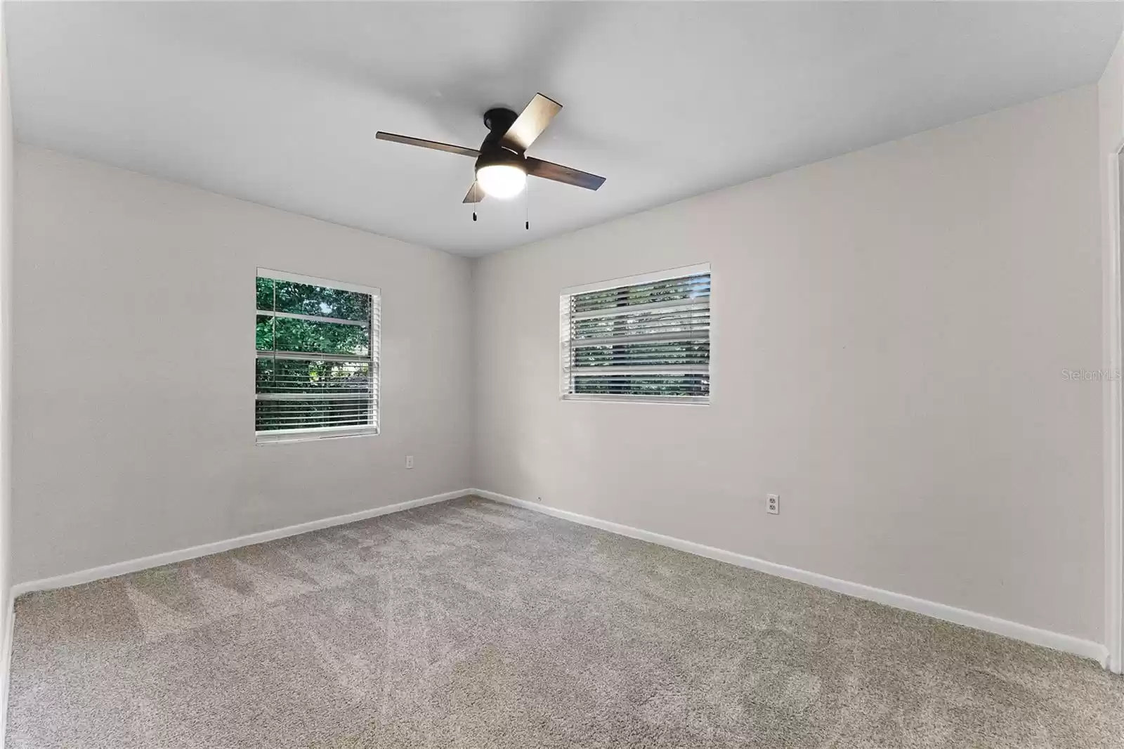 1810 HOLLYWOOD AVENUE, WINTER PARK, Florida 32789, 3 Bedrooms Bedrooms, ,1 BathroomBathrooms,Residential,For Sale,HOLLYWOOD,MFRO6248290