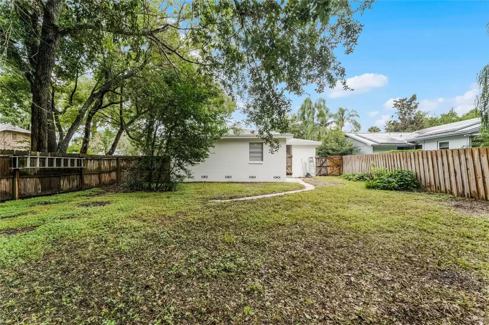 1810 HOLLYWOOD AVENUE, WINTER PARK, Florida 32789, 3 Bedrooms Bedrooms, ,1 BathroomBathrooms,Residential,For Sale,HOLLYWOOD,MFRO6248290