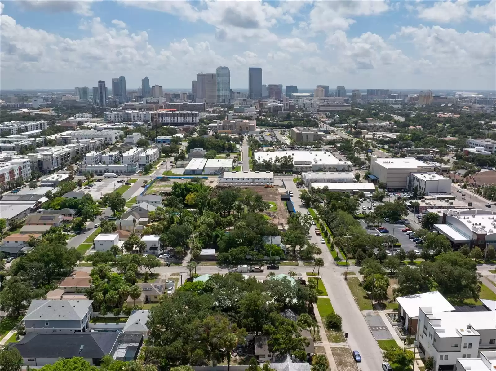 202 FREMONT AVENUE, TAMPA, Florida 33606, 1 Bedroom Bedrooms, ,1 BathroomBathrooms,Residential Lease,For Rent,FREMONT,MFRTB8308527