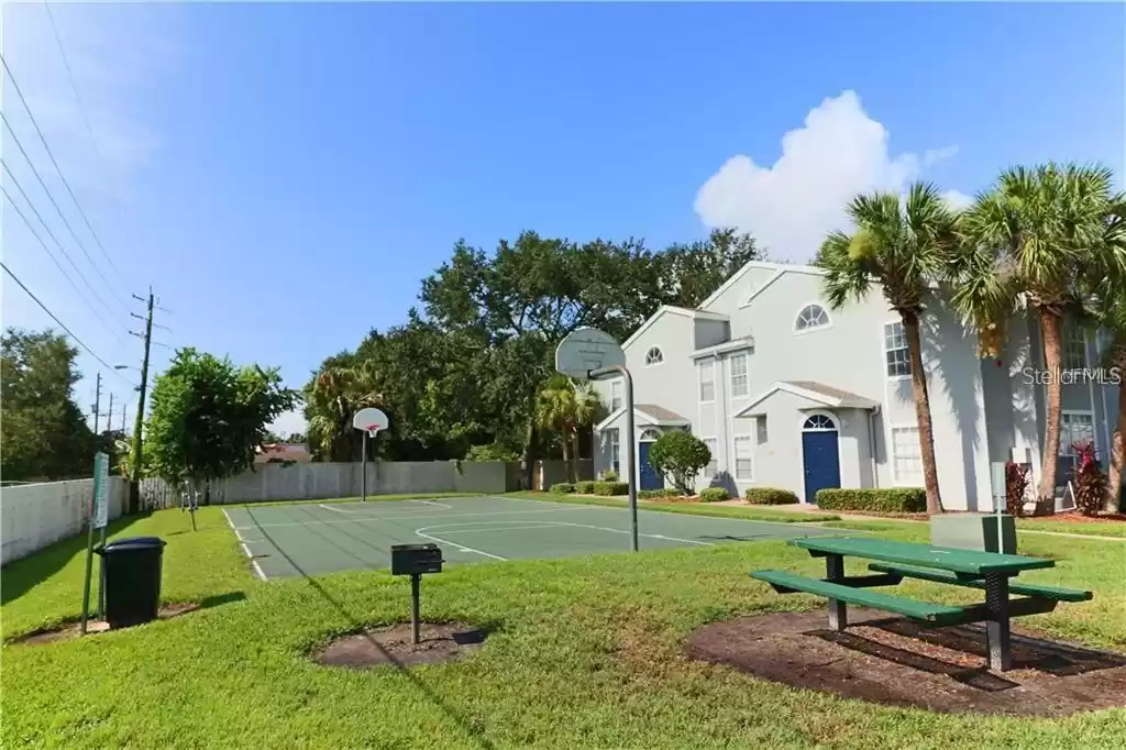 1612 COLUMBIA ARMS CIRCLE, KISSIMMEE, Florida 34741, 2 Bedrooms Bedrooms, ,1 BathroomBathrooms,Residential Lease,For Rent,COLUMBIA ARMS,MFRO6248840