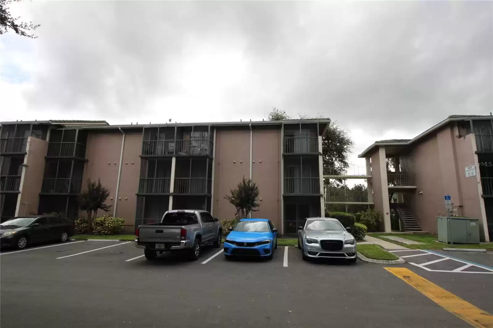 133 OYSTER BAY CIRCLE, ALTAMONTE SPRINGS, Florida 32701, 1 Bedroom Bedrooms, ,1 BathroomBathrooms,Residential Lease,For Rent,OYSTER BAY,MFRO6242503