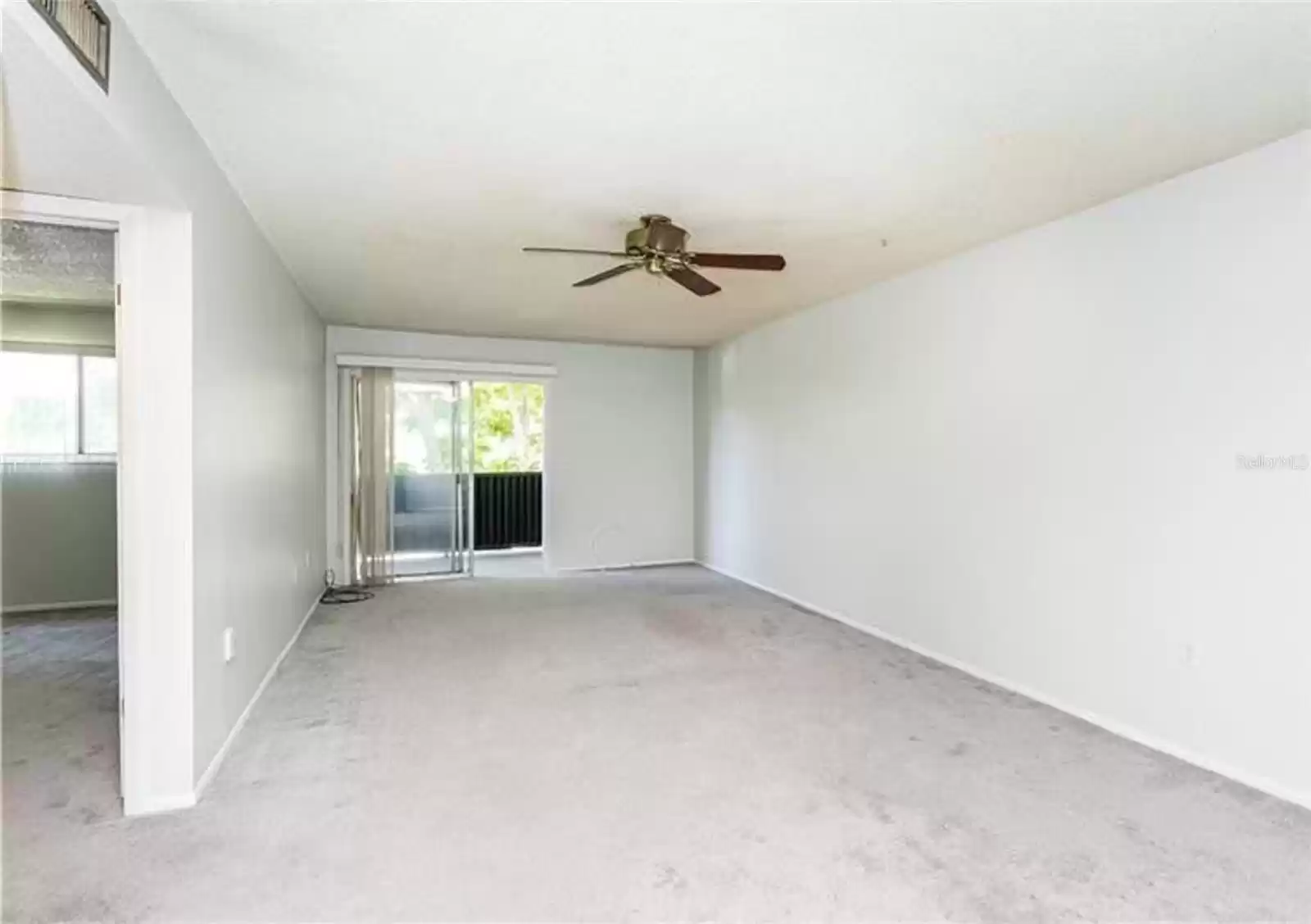 950 LAKE DESTINY ROAD, ALTAMONTE SPRINGS, Florida 32714, 1 Bedroom Bedrooms, ,1 BathroomBathrooms,Residential Lease,For Rent,LAKE DESTINY,MFRS5113938