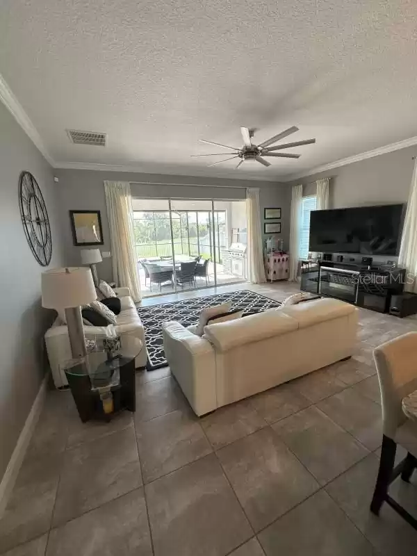 15490 SWEET ORANGE AVENUE, WINTER GARDEN, Florida 34787, 4 Bedrooms Bedrooms, ,3 BathroomsBathrooms,Residential,For Sale,SWEET ORANGE,MFRA4624706