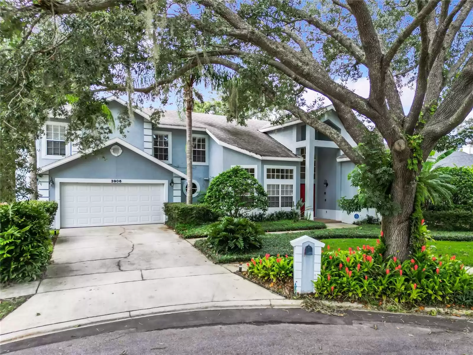 3906 COOL WATER COURT, WINTER PARK, Florida 32792, 5 Bedrooms Bedrooms, ,3 BathroomsBathrooms,Residential,For Sale,COOL WATER,MFRO6249859