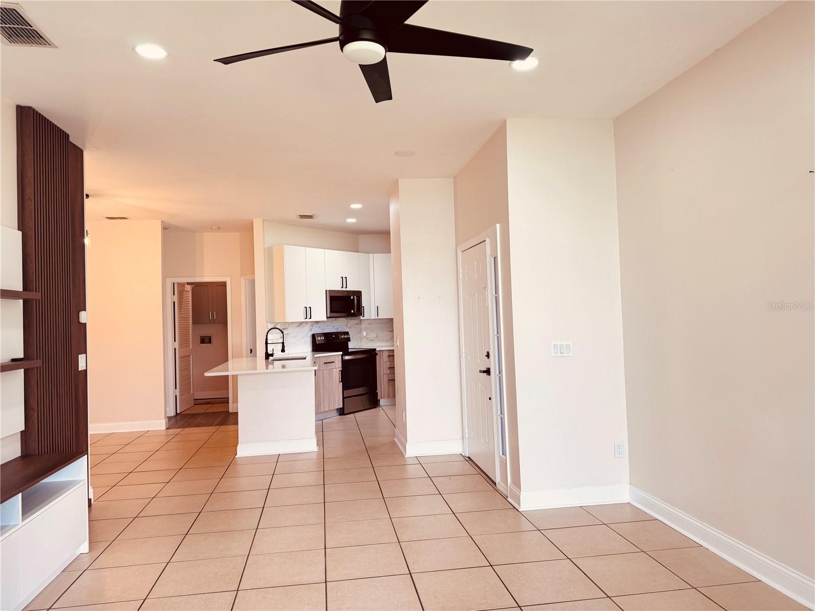 13507 Summerton DrOrlando FL 32824