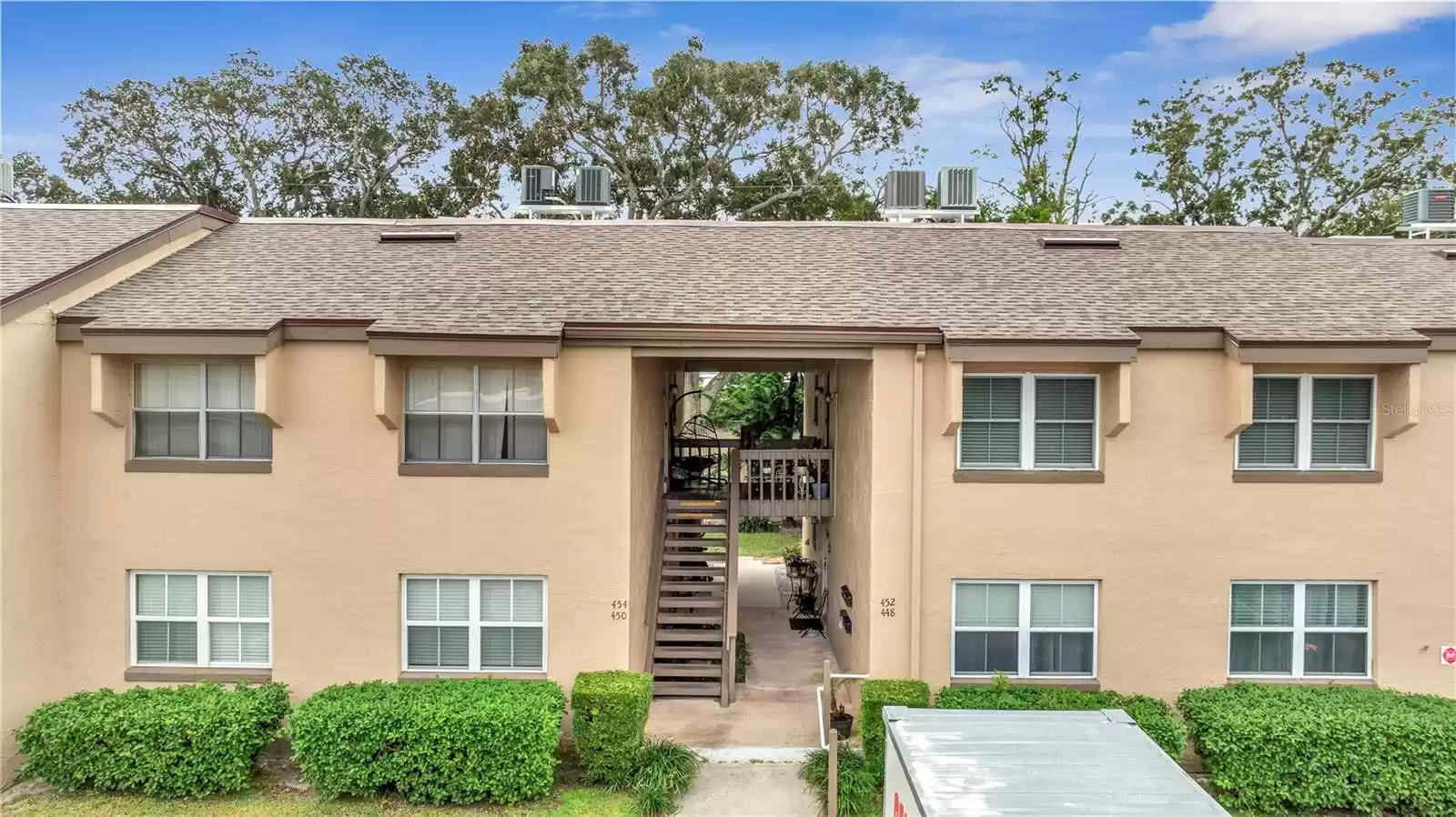 450 WINDMEADOWS STREET, ALTAMONTE SPRINGS, Florida 32701, 2 Bedrooms Bedrooms, ,1 BathroomBathrooms,Residential,For Sale,WINDMEADOWS,MFRO6249936