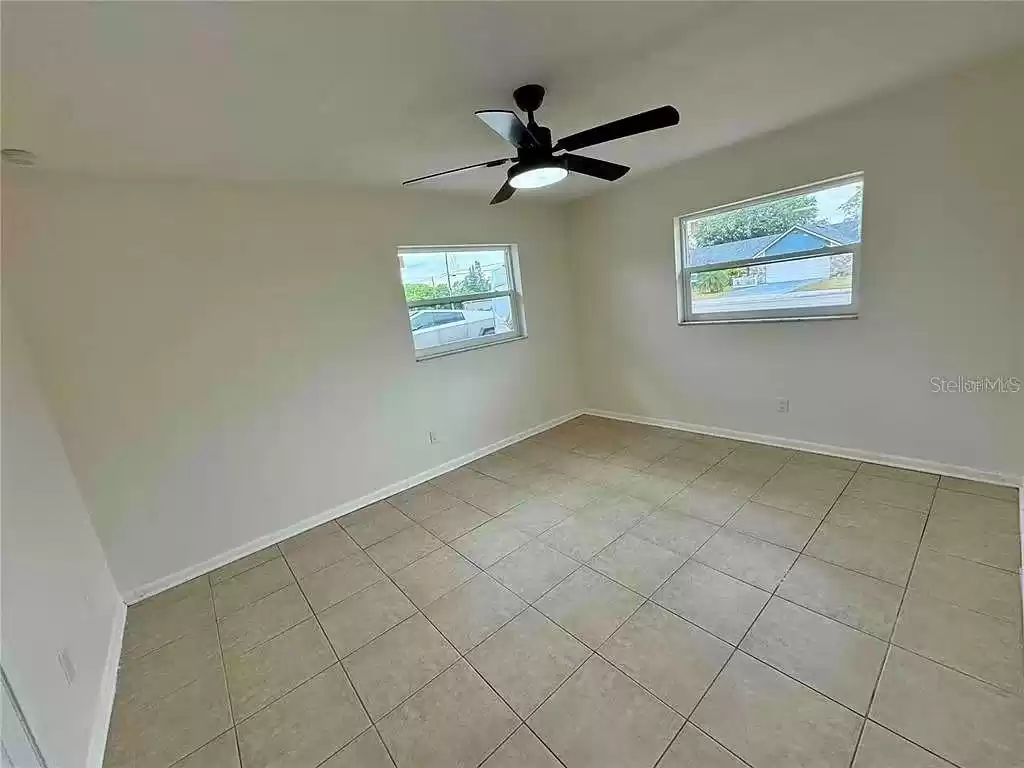 1081 FORT SMITH BOULEVARD, DELTONA, Florida 32725, 4 Bedrooms Bedrooms, ,2 BathroomsBathrooms,Residential Lease,For Rent,FORT SMITH,MFRO6248416