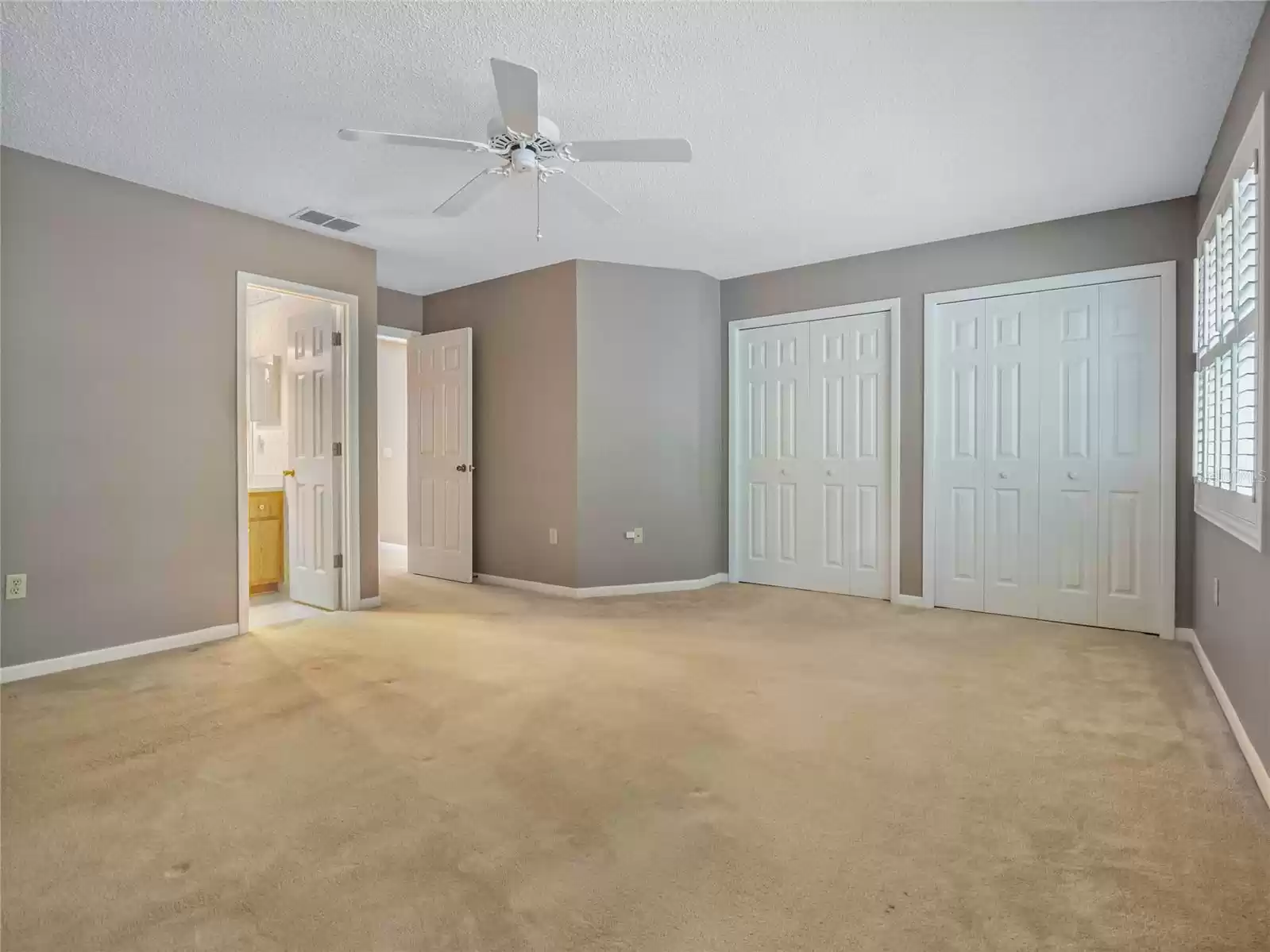 663 POST OAK CIRCLE, ALTAMONTE SPRINGS, Florida 32701, 2 Bedrooms Bedrooms, ,2 BathroomsBathrooms,Residential,For Sale,POST OAK,MFRG5088288