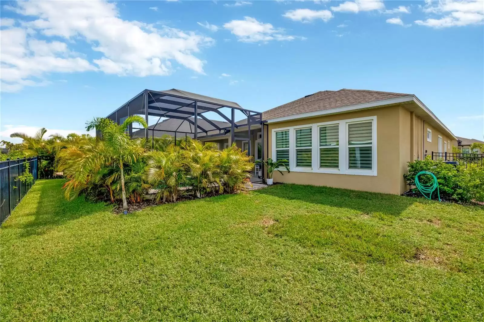 5502 LIMELIGHT DRIVE, APOLLO BEACH, Florida 33572, 4 Bedrooms Bedrooms, ,3 BathroomsBathrooms,Residential,For Sale,LIMELIGHT,MFRTB8312001