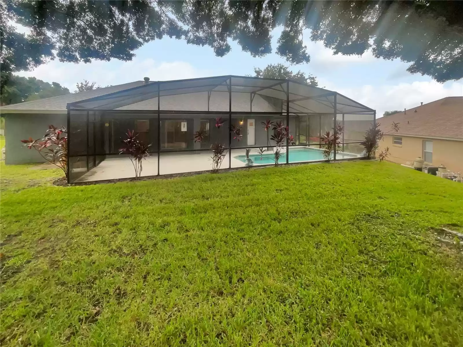 1626 NECTARINE TRAIL, CLERMONT, Florida 34714, 3 Bedrooms Bedrooms, ,2 BathroomsBathrooms,Residential,For Sale,NECTARINE,MFRO6241000