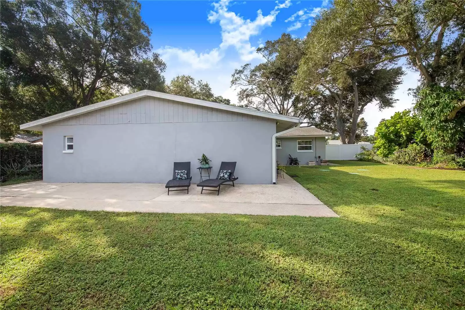 1670 FRUITWOOD DRIVE, CLEARWATER, Florida 33756, 4 Bedrooms Bedrooms, ,3 BathroomsBathrooms,Residential,For Sale,FRUITWOOD,MFRL4948059