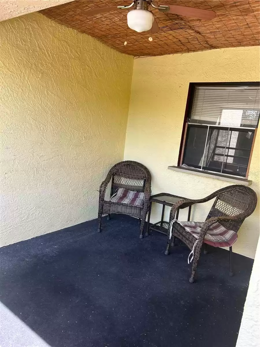 13610 SOUTH VILLAGE DRIVE, TAMPA, Florida 33618, 1 Bedroom Bedrooms, ,2 BathroomsBathrooms,Residential,For Sale,SOUTH VILLAGE,MFRTB8312171