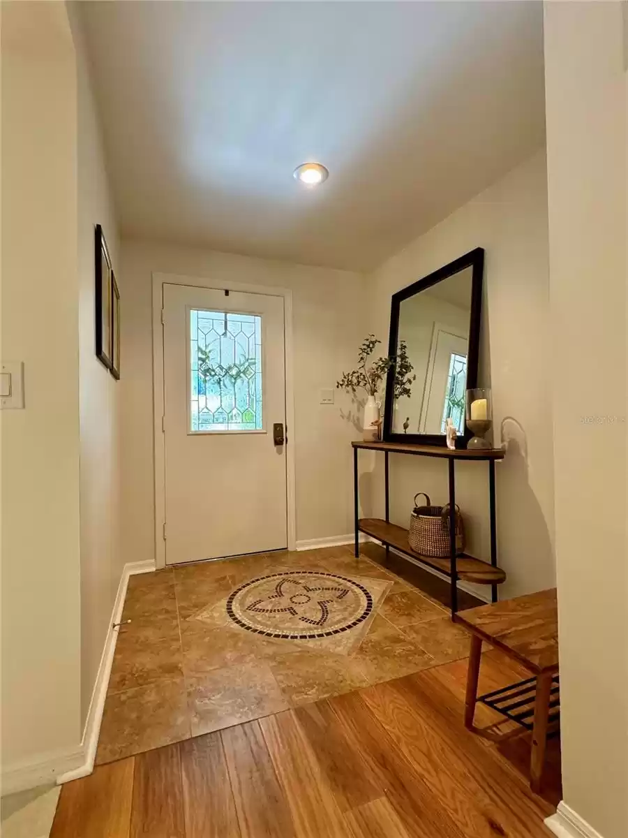 1076 KENSINGTON PARK DRIVE, ALTAMONTE SPRINGS, Florida 32714, 2 Bedrooms Bedrooms, ,2 BathroomsBathrooms,Residential,For Sale,KENSINGTON PARK,MFRTB8312091