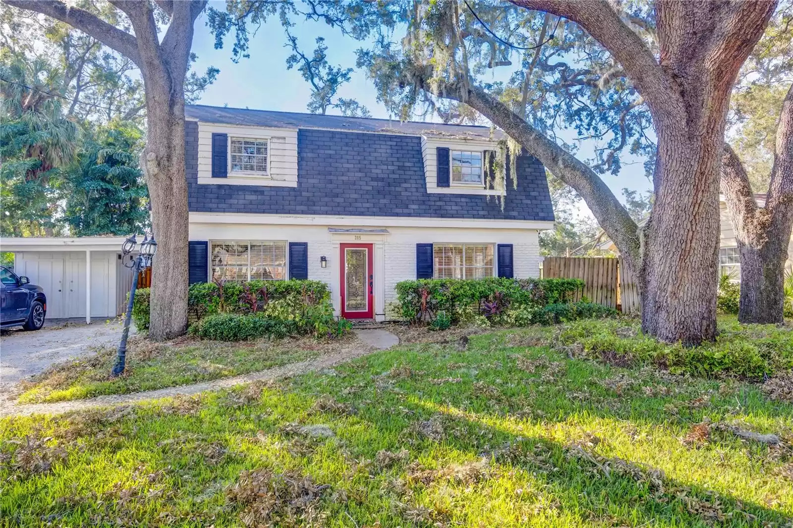 Charming Dutch Colonial Home on a gorgeous large lot!