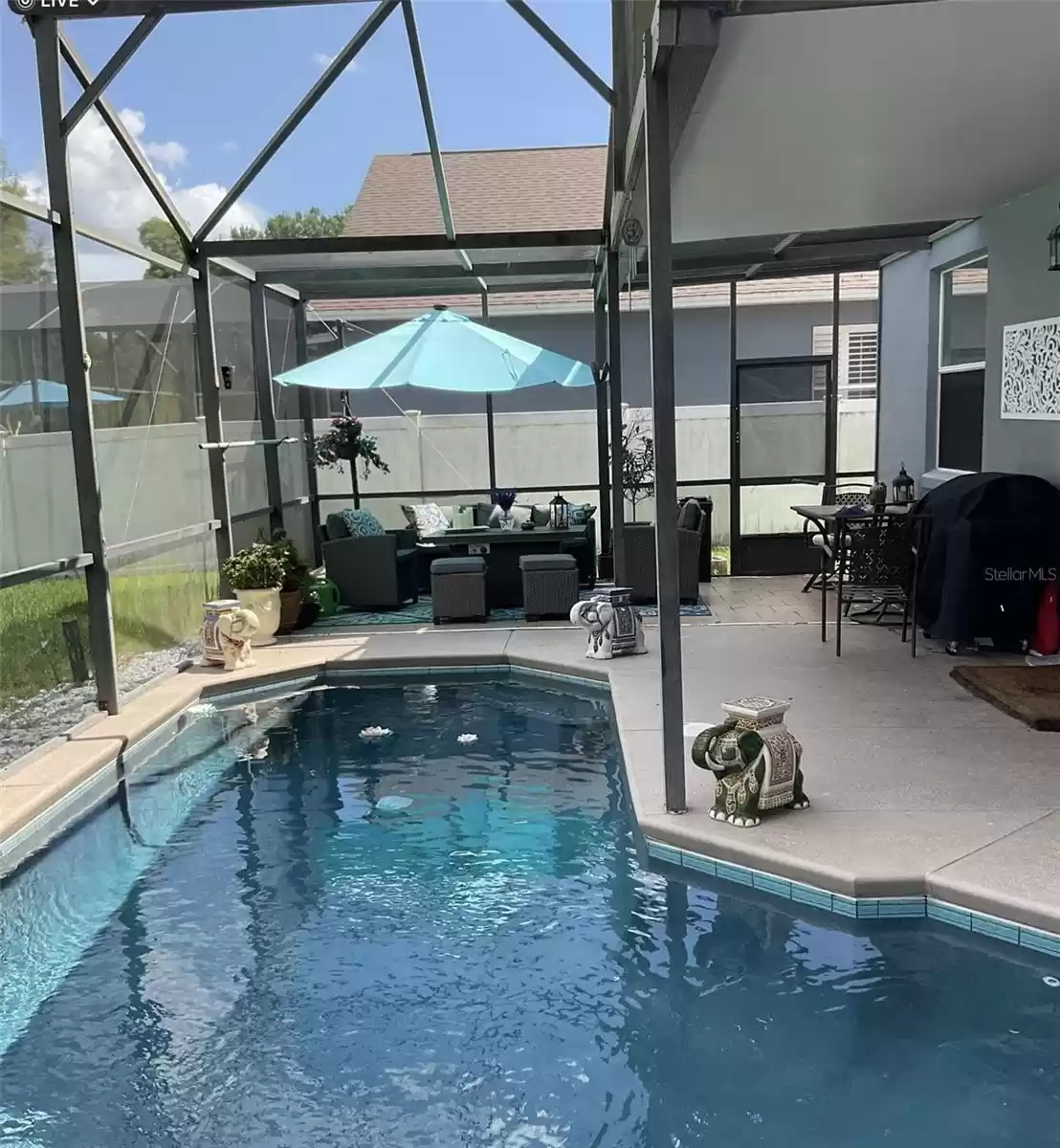 14671 SAINT GEORGES HILL DRIVE, ORLANDO, Florida 32828, 5 Bedrooms Bedrooms, ,4 BathroomsBathrooms,Residential,For Sale,SAINT GEORGES HILL,MFRO6222254