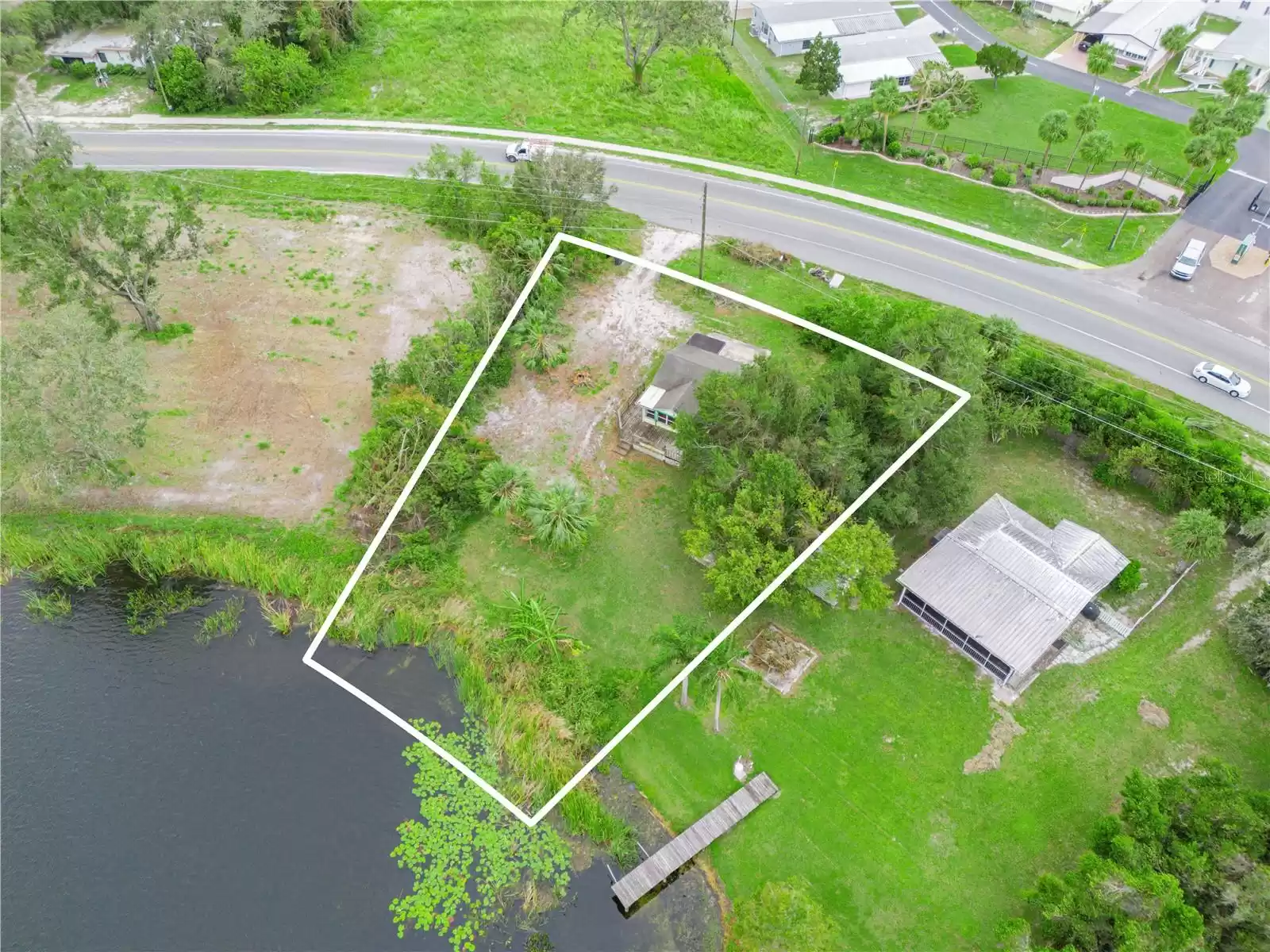 3128 SPIRIT LAKE ROAD, WINTER HAVEN, Florida 33880, 2 Bedrooms Bedrooms, ,1 BathroomBathrooms,Residential,For Sale,SPIRIT LAKE,MFRP4932367