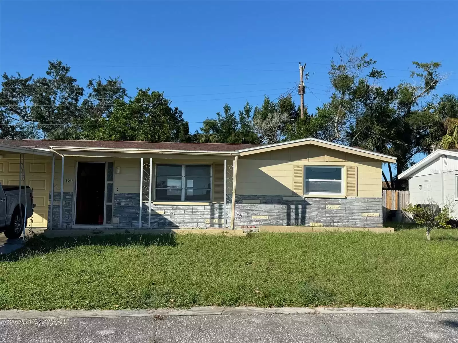 5013 ZODIAC AVENUE, HOLIDAY, Florida 34690, 2 Bedrooms Bedrooms, ,2 BathroomsBathrooms,Residential Lease,For Rent,ZODIAC,MFRTB8312289