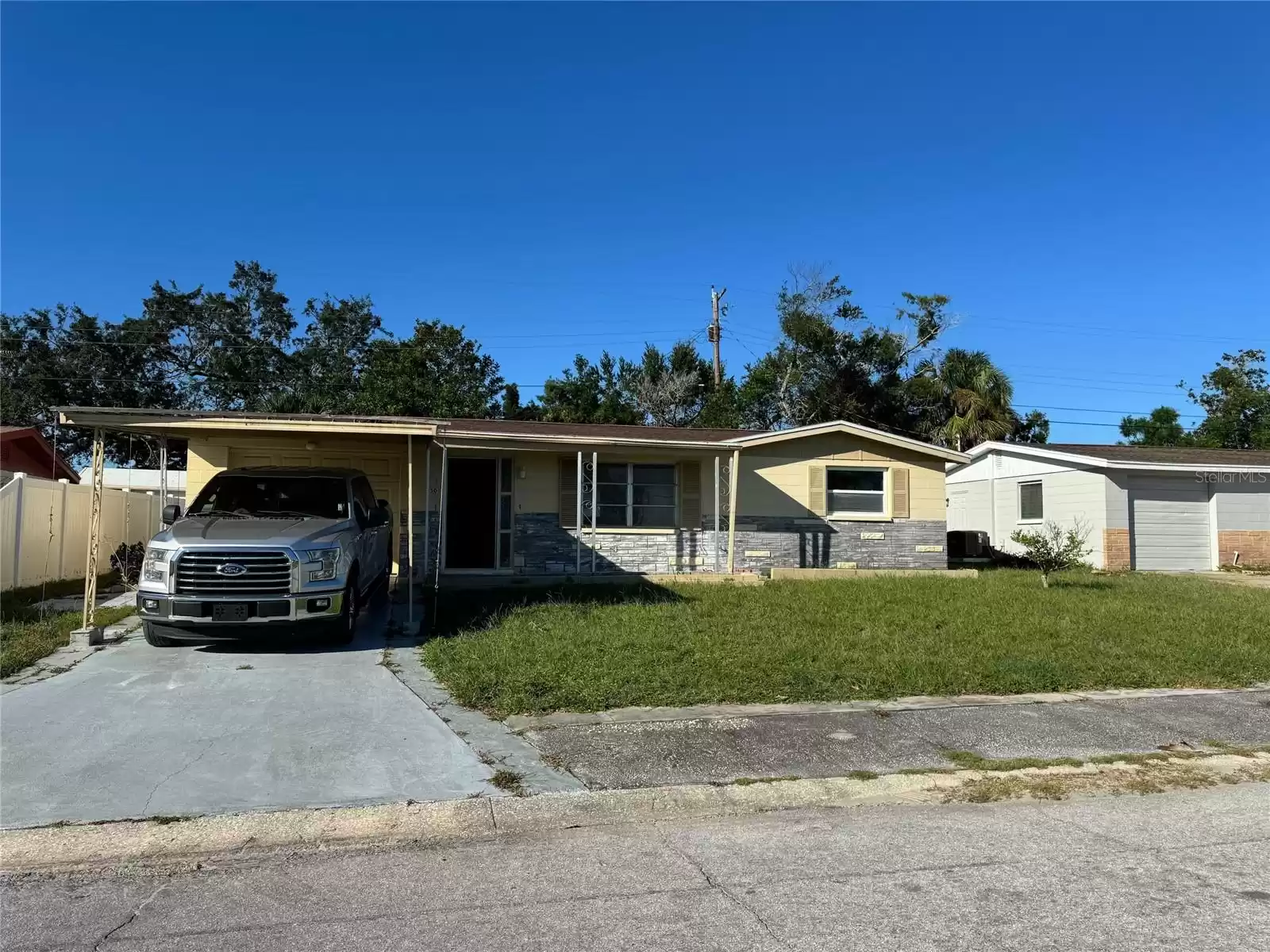 5013 ZODIAC AVENUE, HOLIDAY, Florida 34690, 2 Bedrooms Bedrooms, ,2 BathroomsBathrooms,Residential Lease,For Rent,ZODIAC,MFRTB8312289