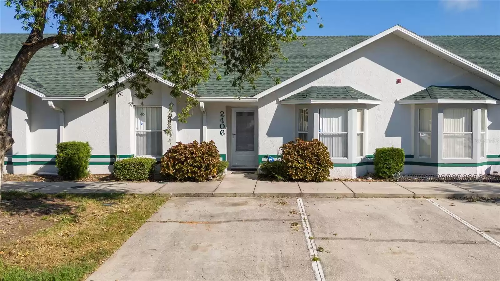 2406 KAM COURT, KISSIMMEE, Florida 34744, 3 Bedrooms Bedrooms, ,2 BathroomsBathrooms,Residential,For Sale,KAM,MFRS5113973