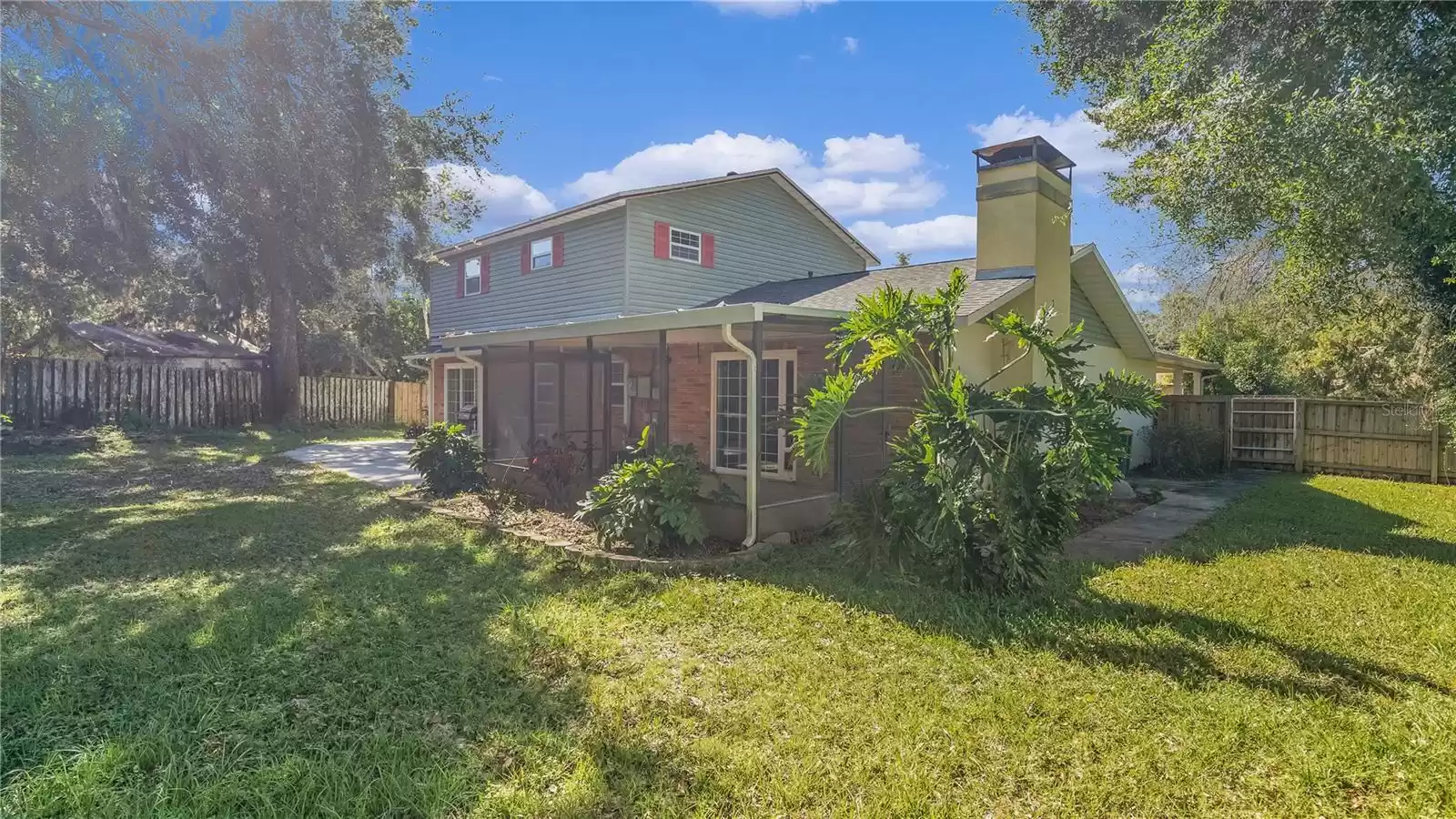 501 JUDITH AVENUE, FRUITLAND PARK, Florida 34731, 4 Bedrooms Bedrooms, ,3 BathroomsBathrooms,Residential,For Sale,JUDITH,MFRO6250327