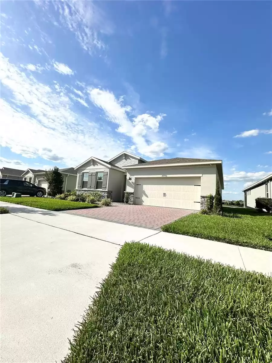 17795 BLAZING STAR CIRCLE, CLERMONT, Florida 34714, 3 Bedrooms Bedrooms, ,2 BathroomsBathrooms,Residential Lease,For Rent,BLAZING STAR,MFRO6250056